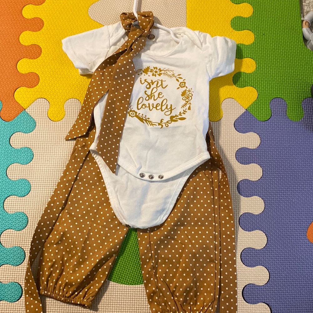 Sooo cute matching set for baby girl